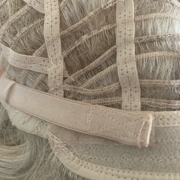 Soft Big Curls - Picture 5 of 6